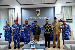 Gubernur Sulawesi Tengah, Anwar Hafid, menerima kunjungan silaturahmi Komandan Lanud (Danlanud) Sultan Hasanuddin Makassar, Kolonel Pnb Vincentius Endy Hary Putra, bersama jajaran di ruang kerjanya, Senin (29/6/2026).