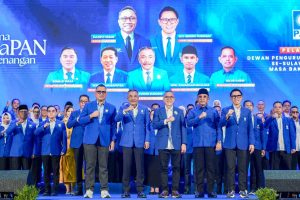 Pelantikan Ketua dan Pengurus Partai Amanat Nasional (PAN) se-Sulawesi Tengah menjadi momentum strategis untuk memperkuat konsolidasi organisasi sekaligus mempererat sinergi antara partai politik dan pemerintah dalam mendorong percepatan pembangunan daerah.